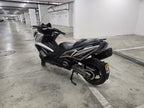 2017 AK 550