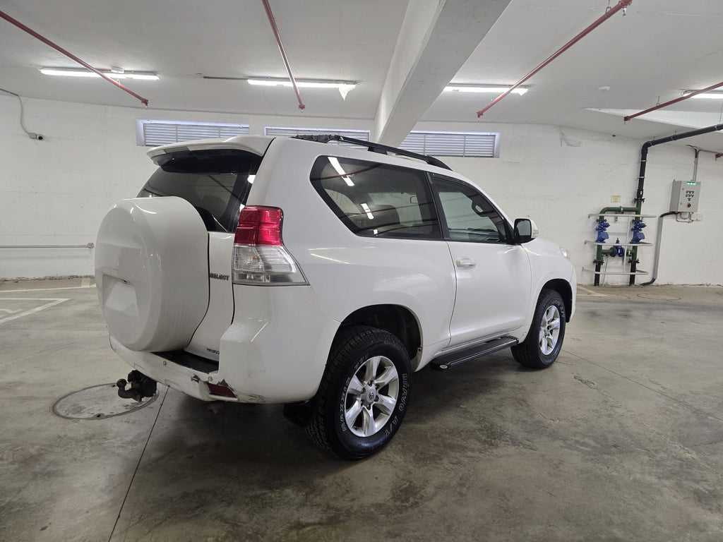 2010 Toyota Land Cruiser Select