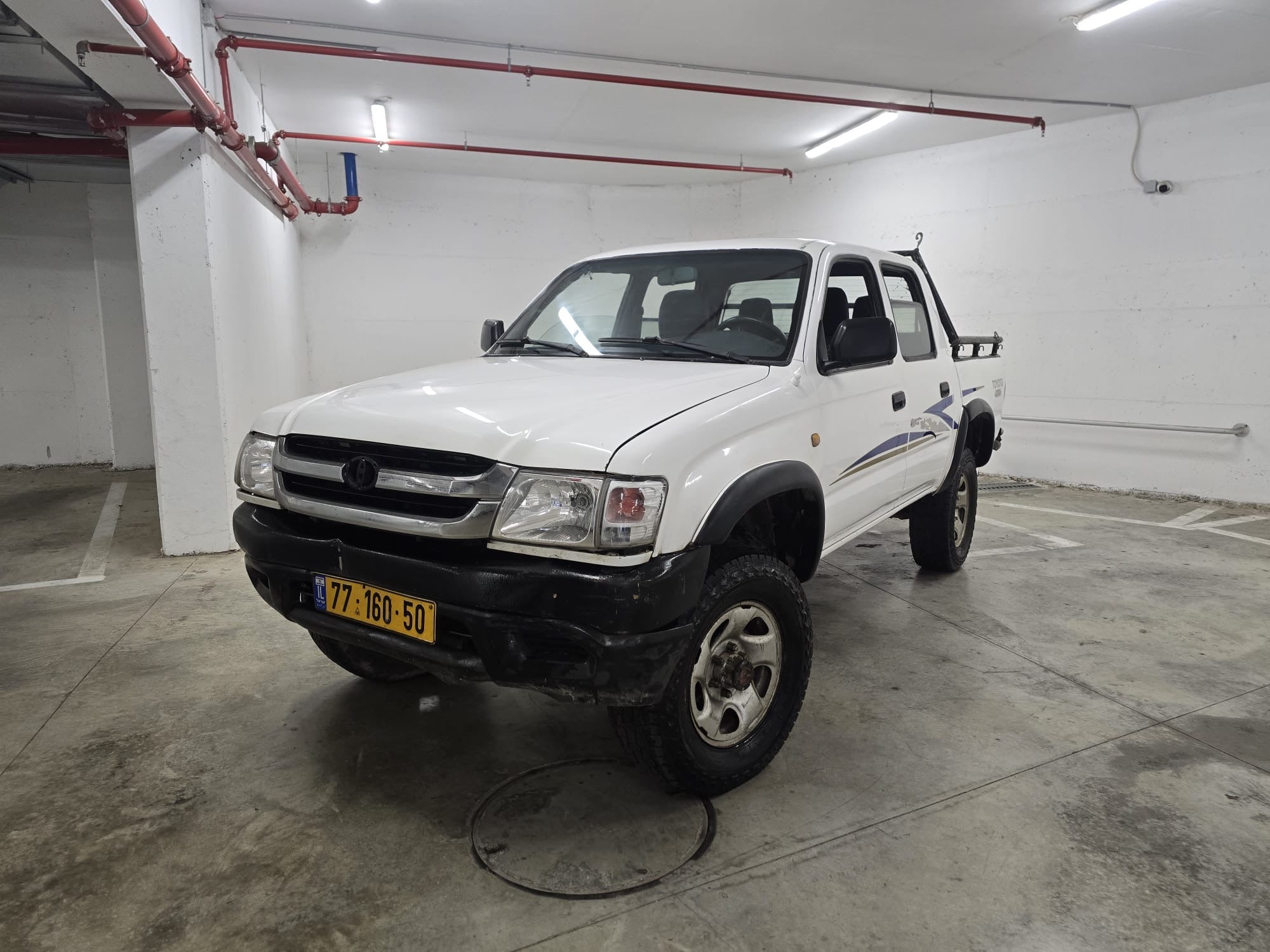 2003 Toyota Hilux