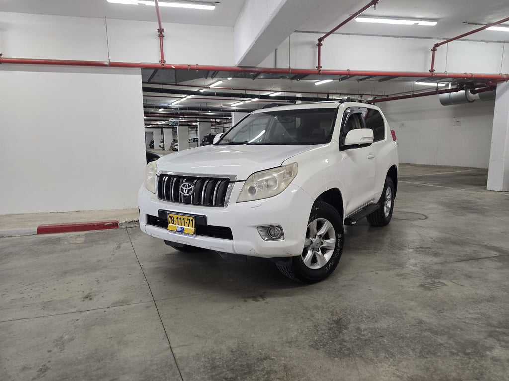 2010 Toyota Land Cruiser Select