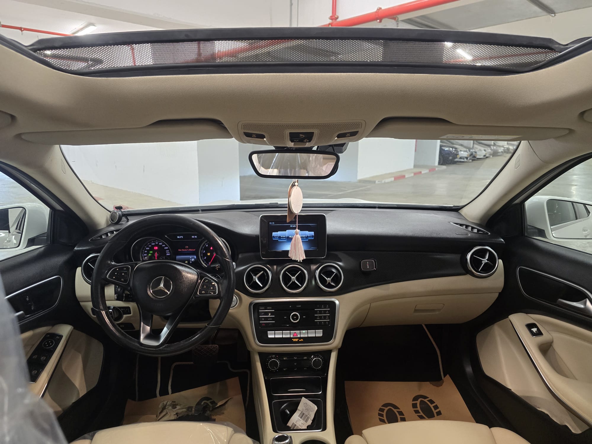 2020 GLA 200 Mercedes Benz