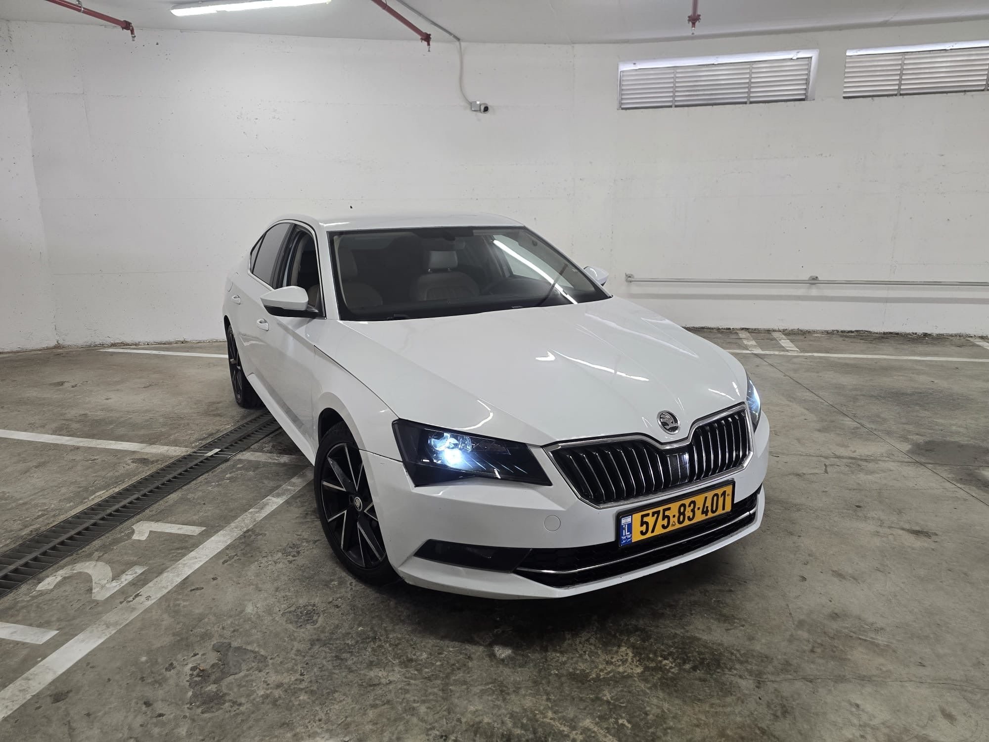 2018 SKODA Superb Style