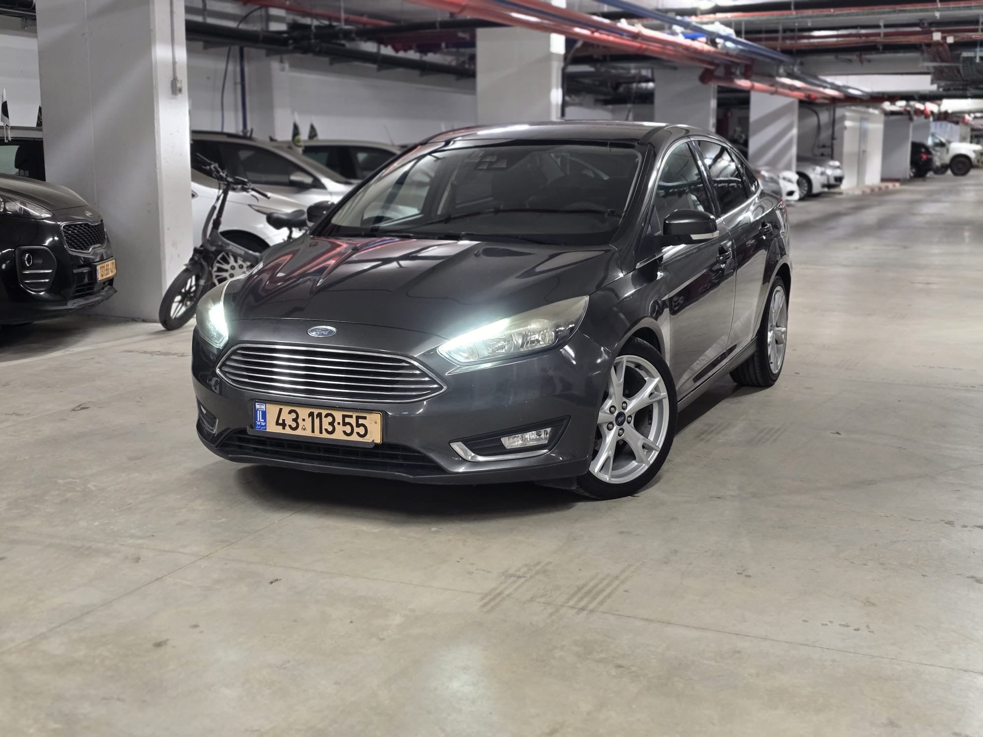 2004 Ford Focus Titanium