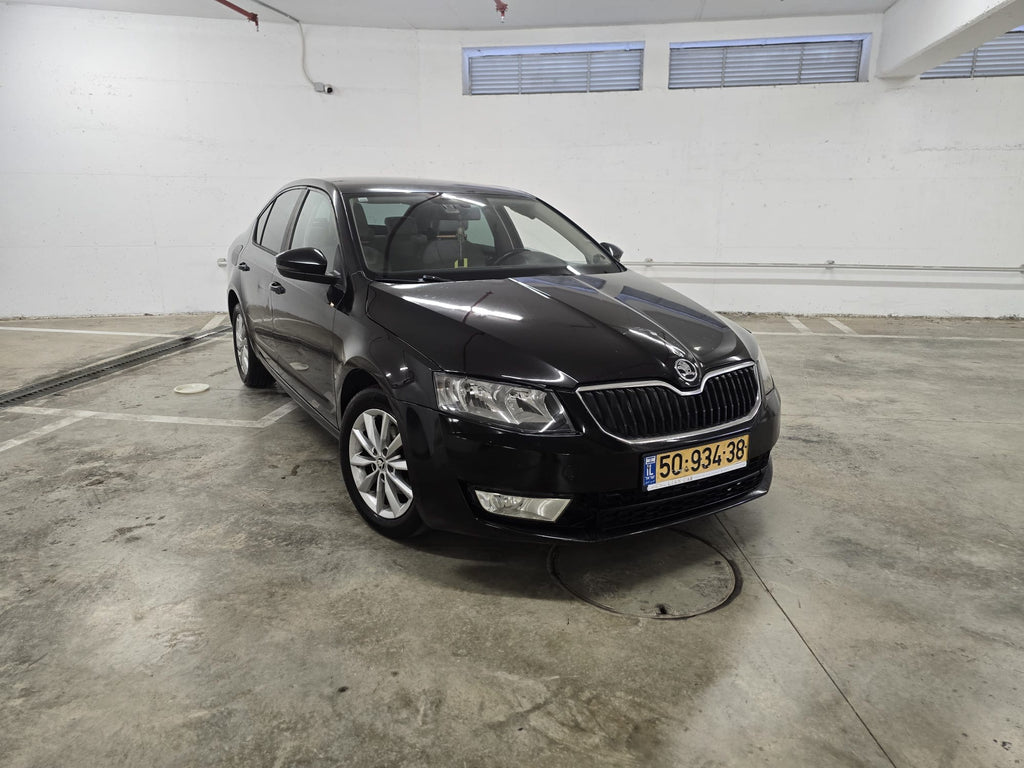 2016 SKODA Octavia