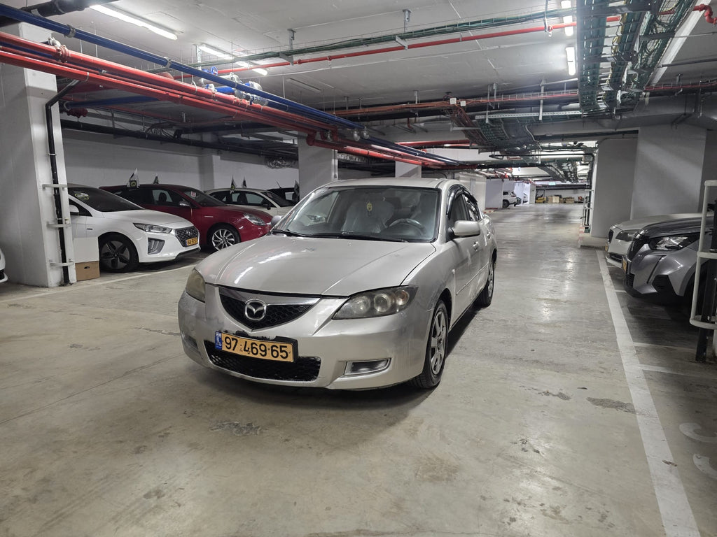 2009 Mazada Comfort 3