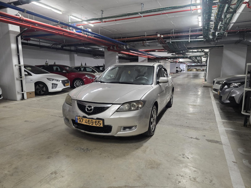 2009 Mazada Comfort 3