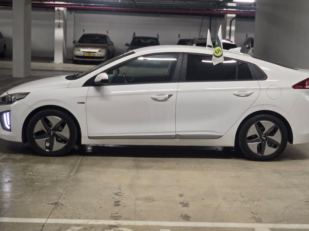 2020 Hyundai IONIQUE FL