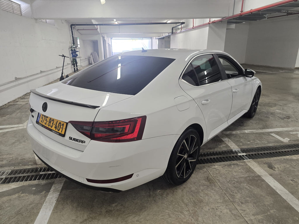 2018 SKODA Superb Style