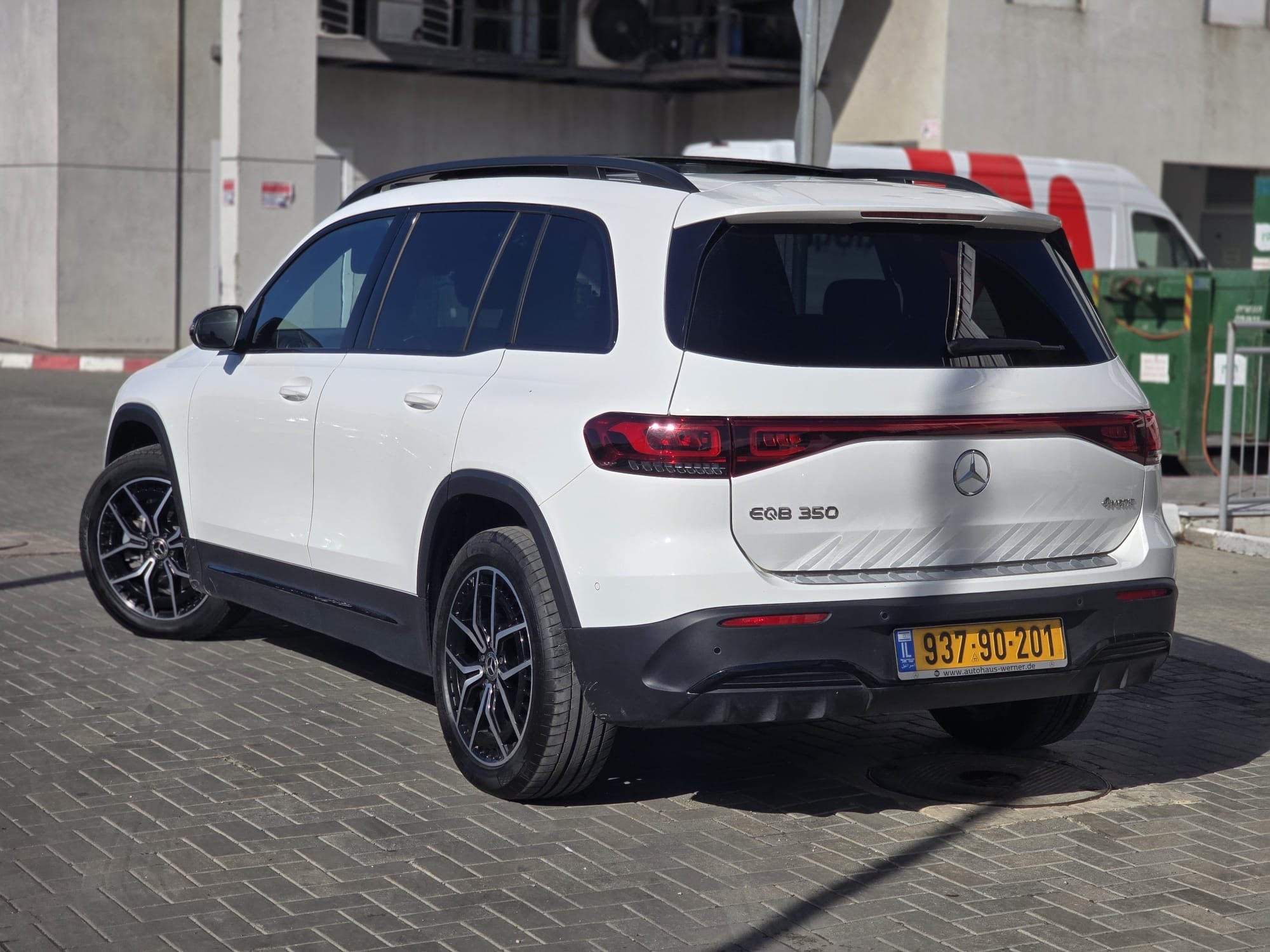 מרצדס בנז EQB 7 מקומות