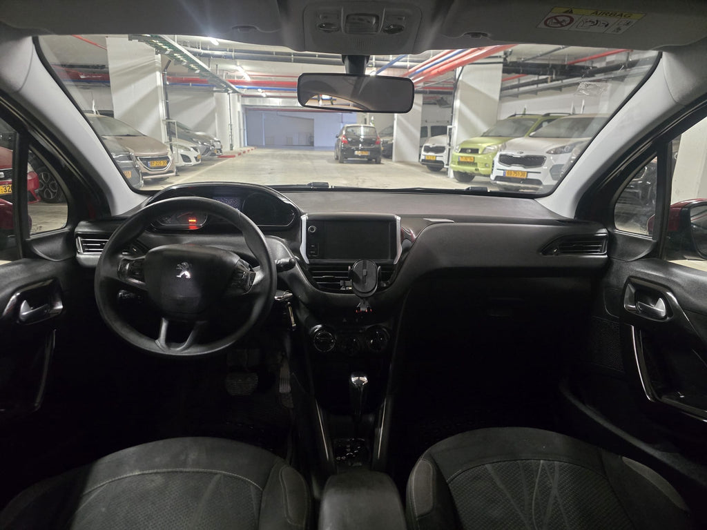 2015 Peugeot 208