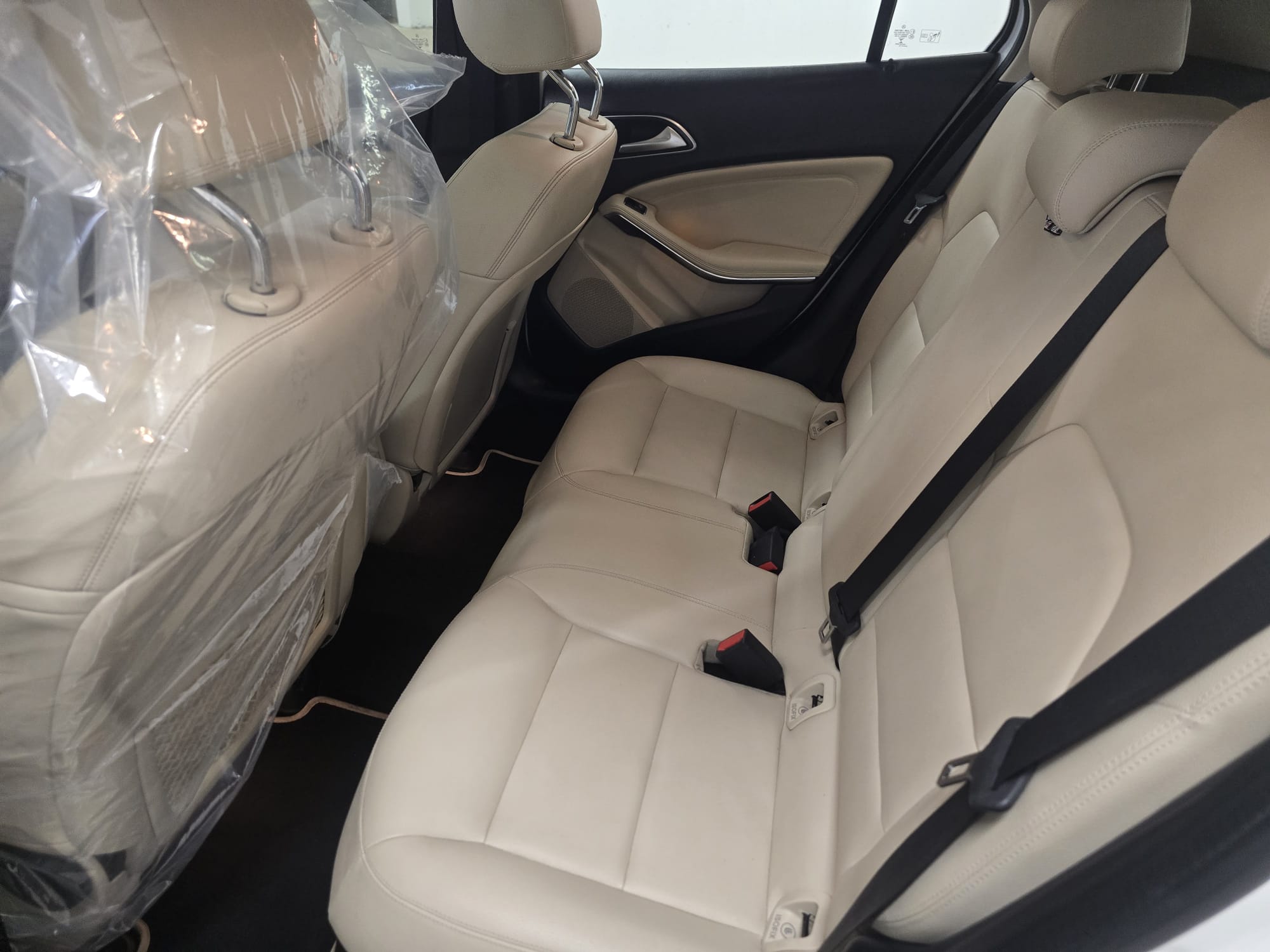 2020 GLA 200 Mercedes Benz