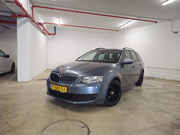2015 SKODA Octavia