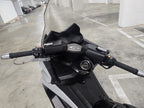 2017 AK 550