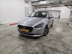 2021 MAZDA 2 Dynamic