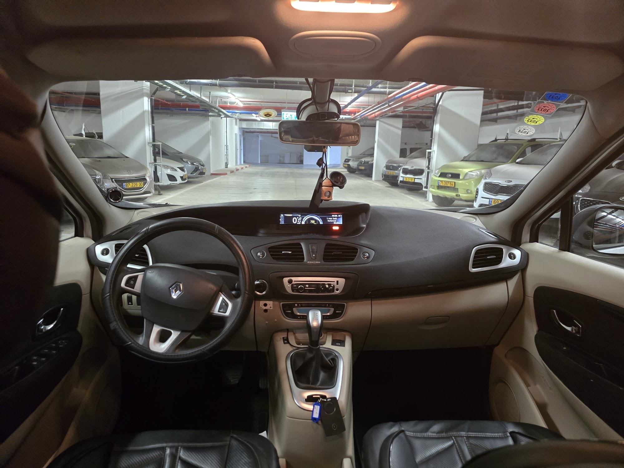 2020 Renault Grand Sceiec