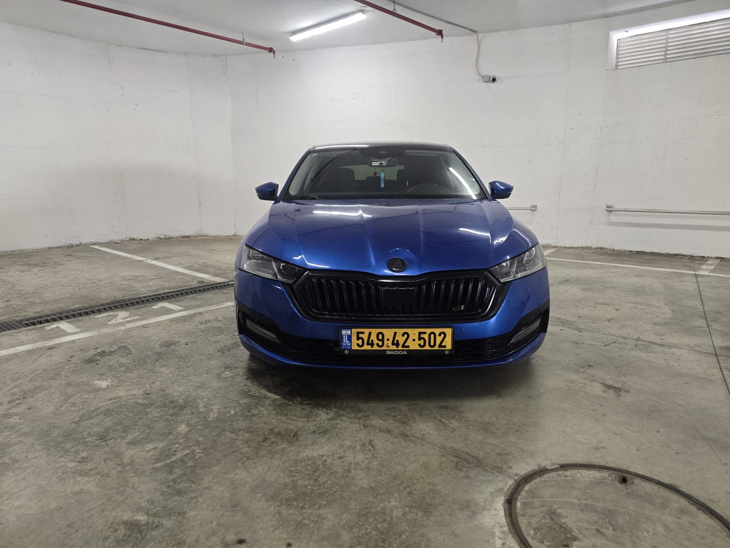 2021 SKODA Octavia