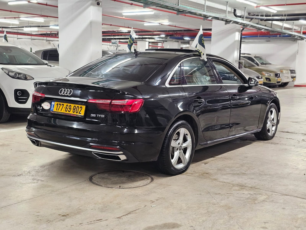 2020 Audi A4 Advanced