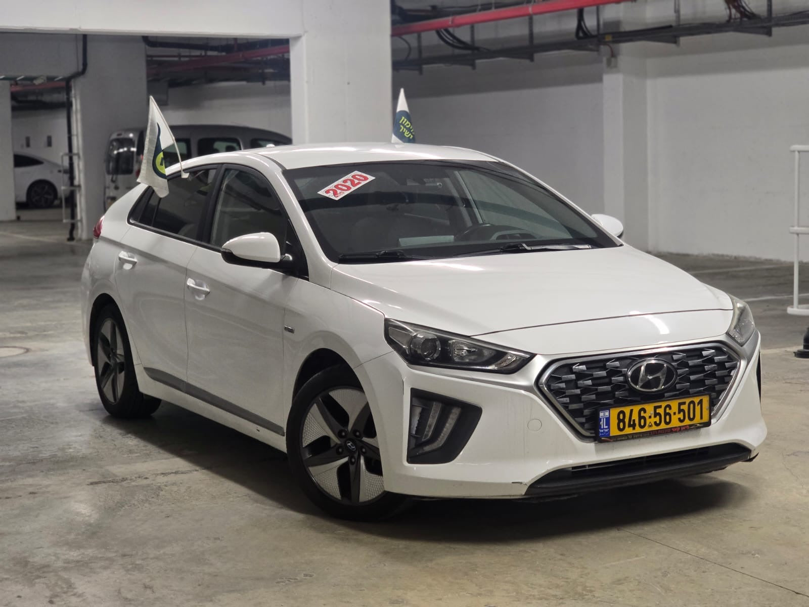 יונדאי איוניק פרימיום FL