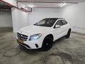 2020 GLA 200 Mercedes Benz