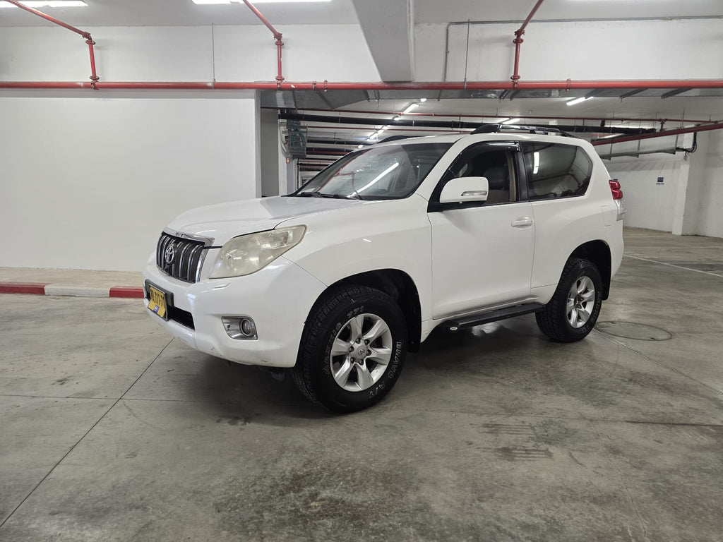 2010 Toyota Land Cruiser Select