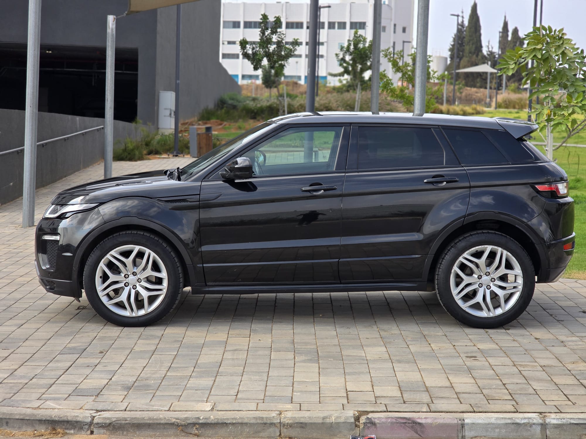 RANGE ROVER EVOQUE