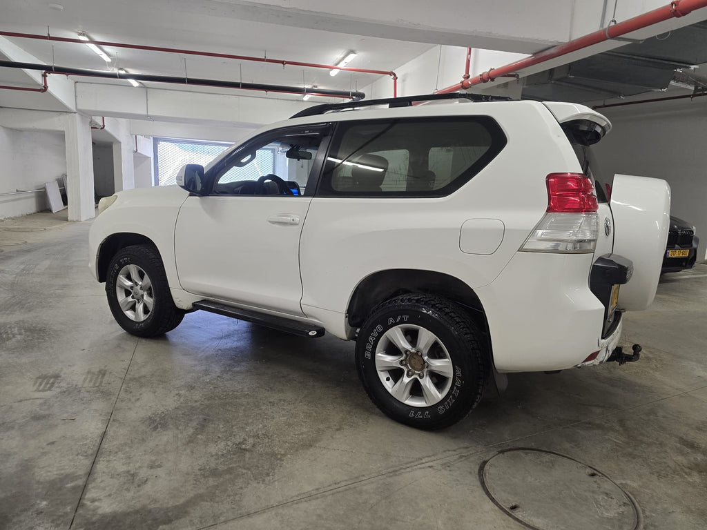 2010 Toyota Land Cruiser Select