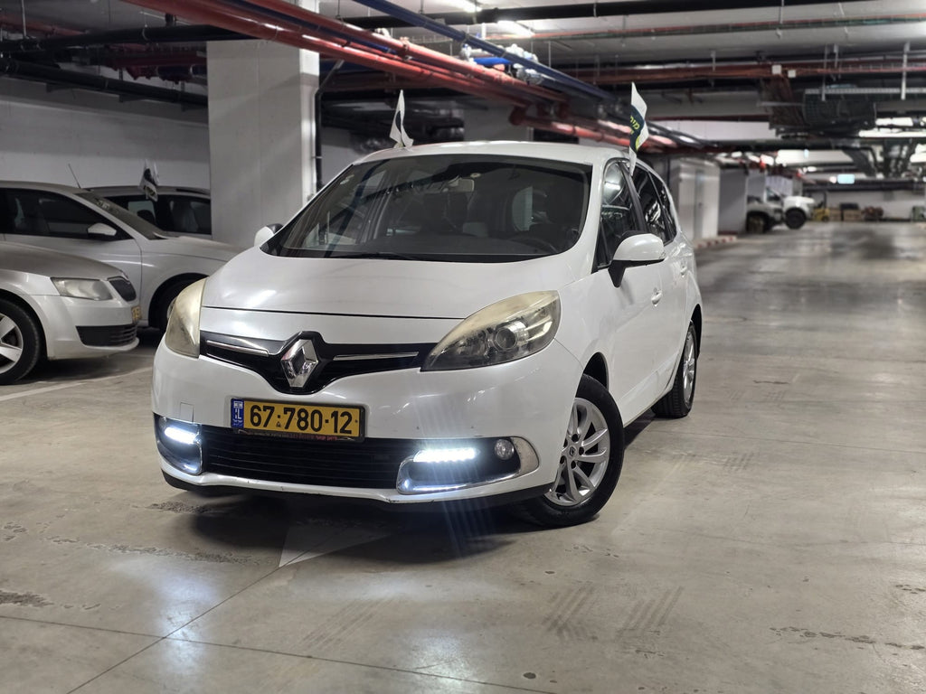2020 Renault Grand Sceiec