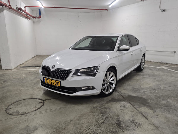 2018 SKODA Superb