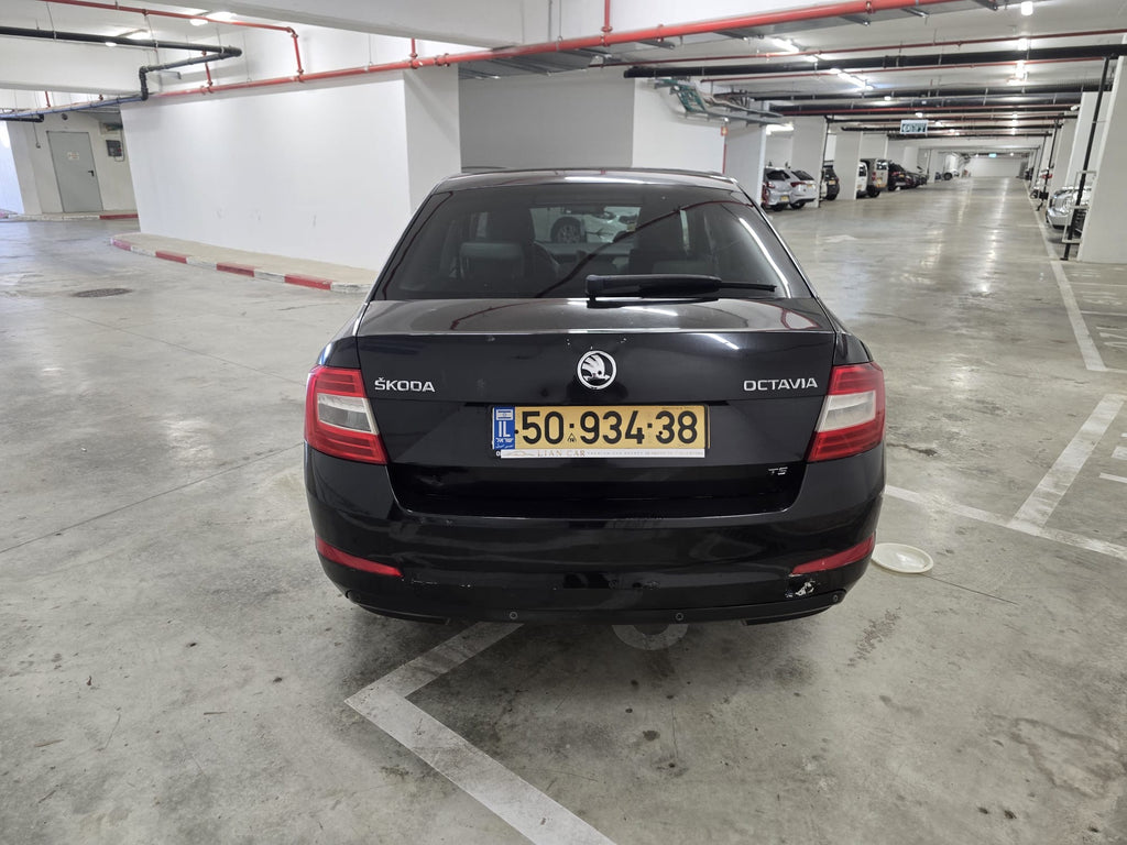 2016 SKODA Octavia