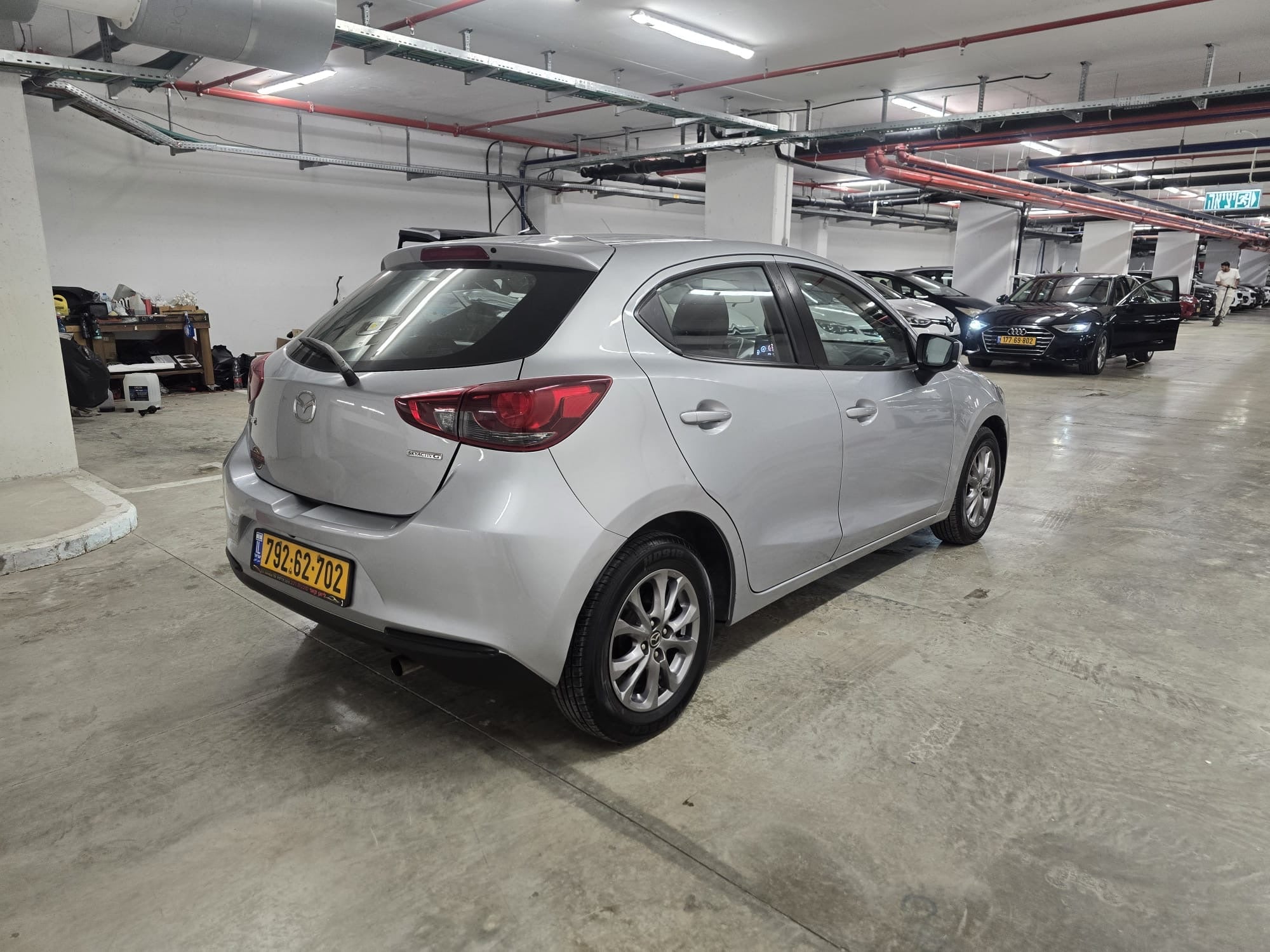 2021 MAZDA 2 Dynamic